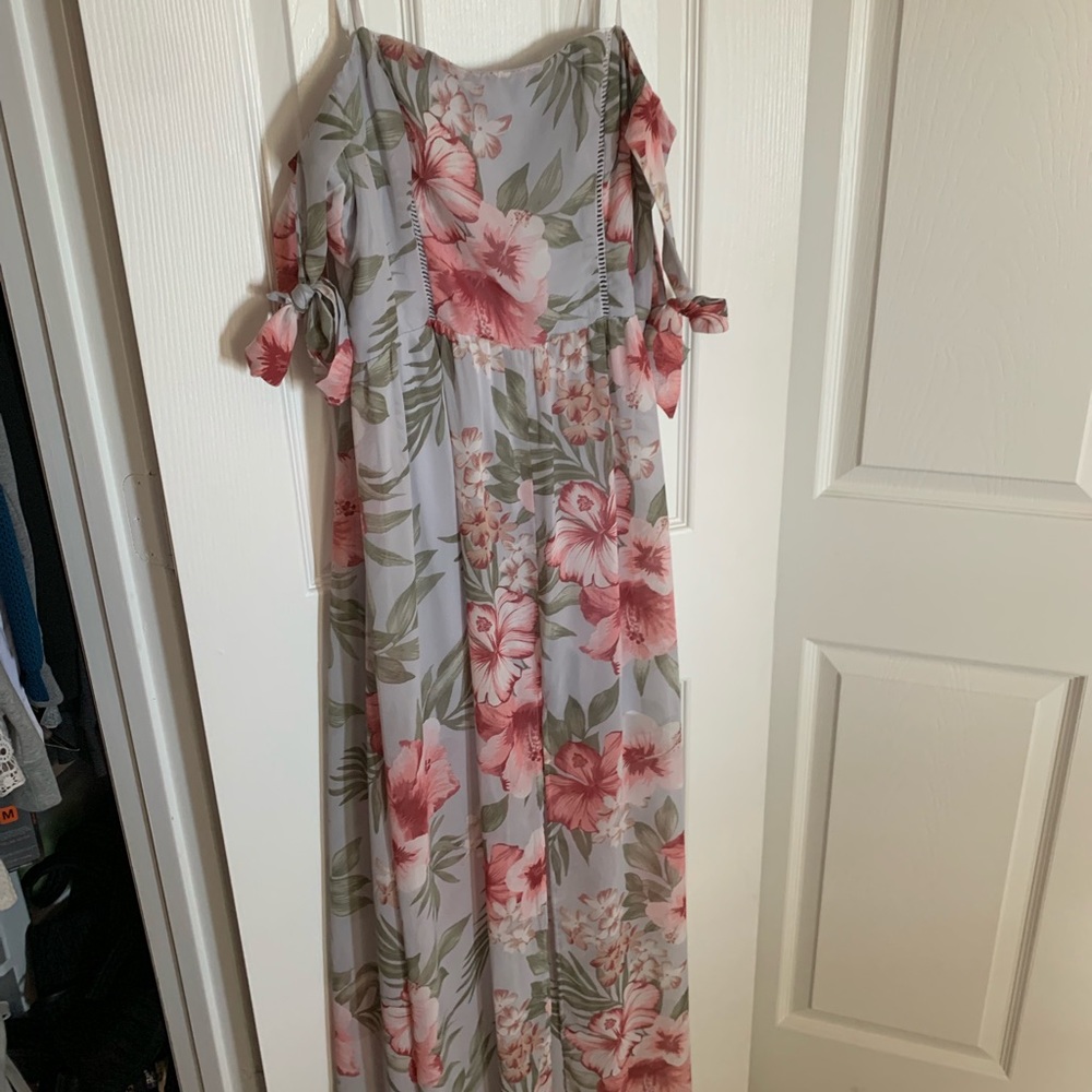 Windsor floral strapless dress.